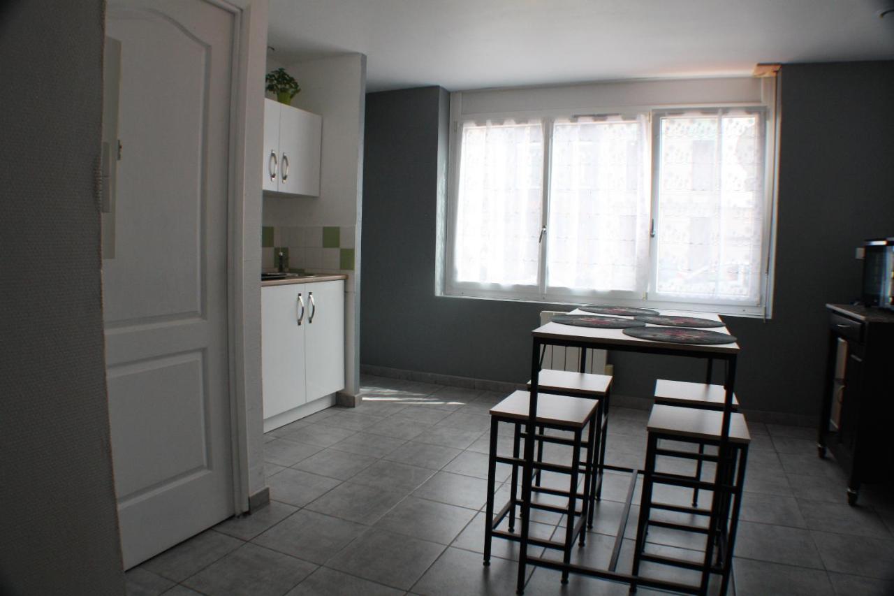 Le Cottage Des Curie Calais Exterior photo